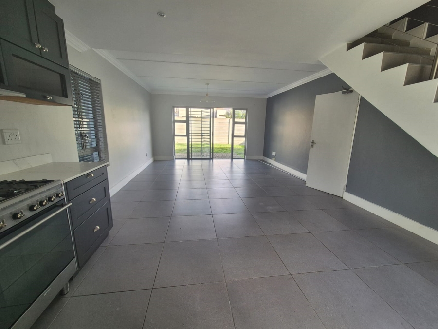 To Let 3 Bedroom Property for Rent in Langeberg Heights Western Cape